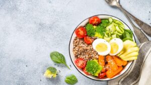 dental implant foods, post implant recovery foods, implant surgery meal ideas, foods after dental implants, dental implant recovery tips, best foods after dental surgery, soft foods for dental implants, implant post-op diet, implant surgery nutrition, dental implant healing diet